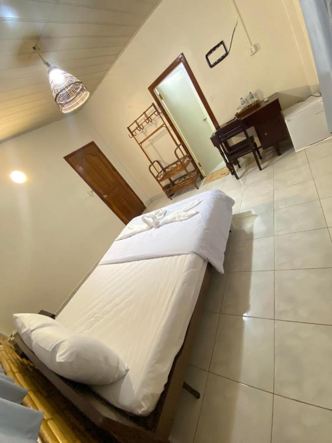 Ecran Riverfront Guesthouse Kampot Eksteriør billede