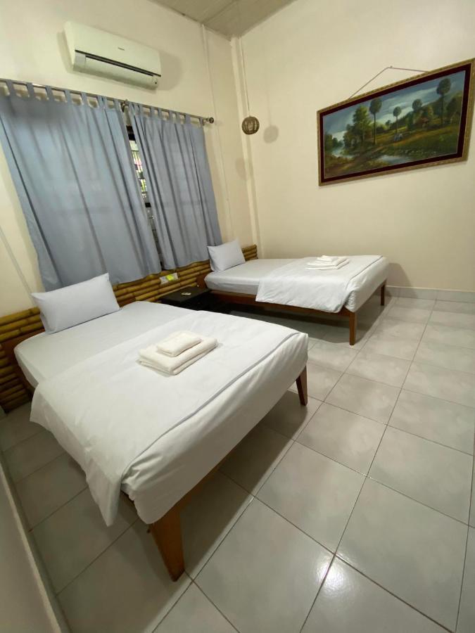 Ecran Riverfront Guesthouse Kampot Eksteriør billede
