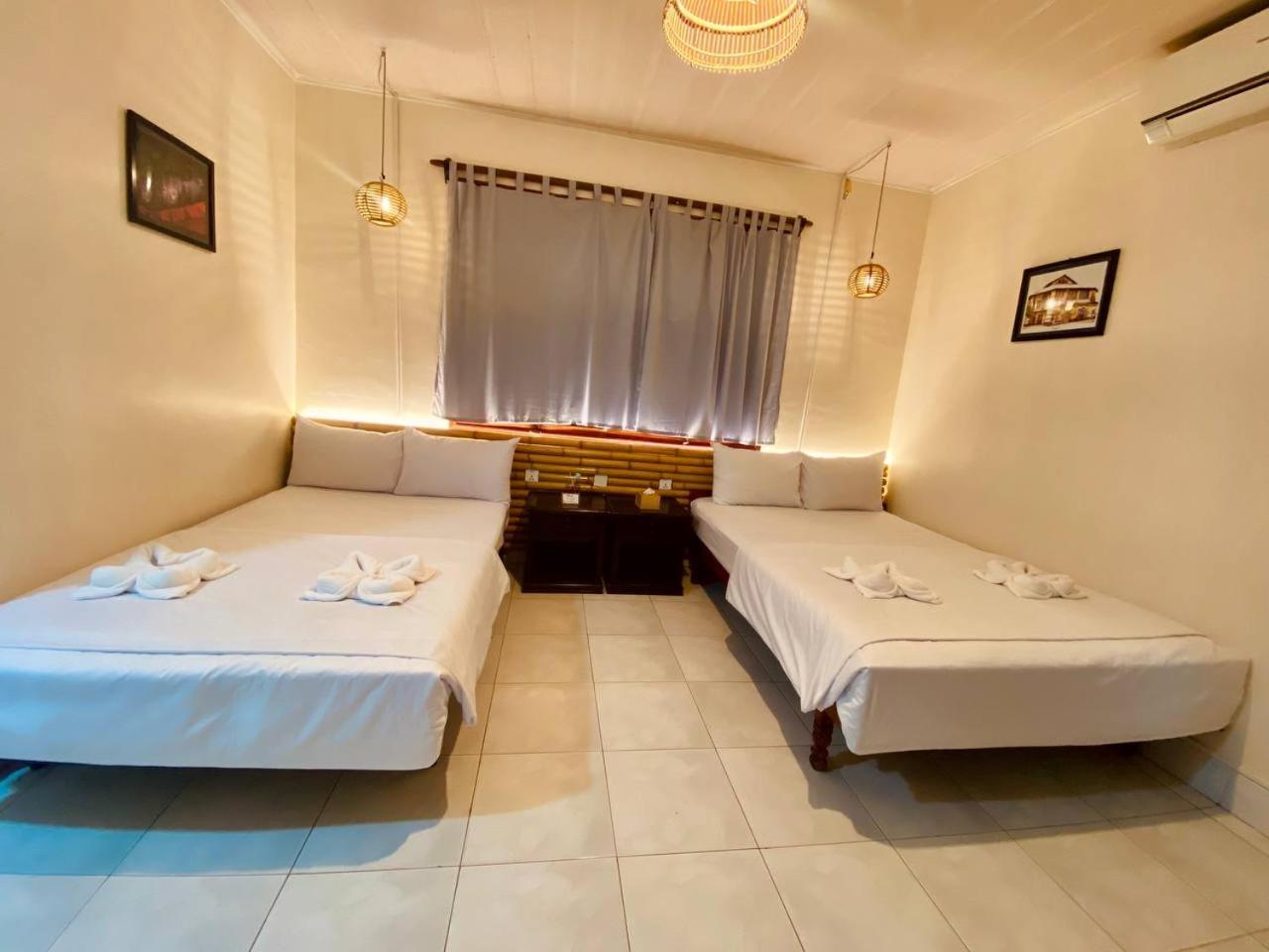 Ecran Riverfront Guesthouse Kampot Eksteriør billede